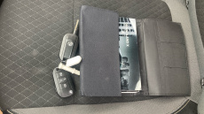 Vauxhall Grandland X 1.5 Turbo D SE Premium 5dr Diesel Hatchback